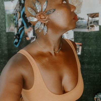 Shemoveme. Wild + Wise Self Care.