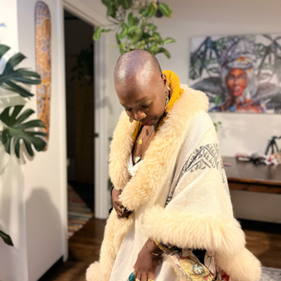 Shemoveme. Wild + Wise Self Care.