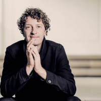 Der Dirigent, Cembalist und Organist Jörg Halubek