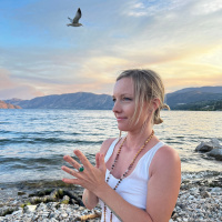 Finding Opportunity and Growth amidst Crisis- An Auto Immune Healing Story