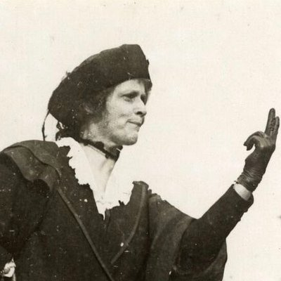 Gallus Girls And Wayward Women (a Herstory Of The British Isles)