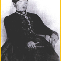 Finding Life with Hēni