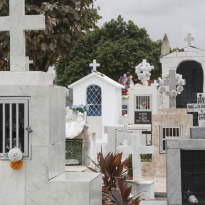 Rádio Cruz De Malta Am 830