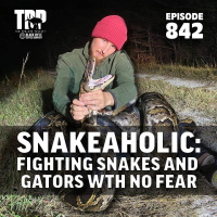 Fighting Snakes and Gators with @SNAKEAHOLIC | Episode #842