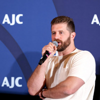 From Broadway to Jewish Advocacy: Jonah Platt on Identity, Antisemitism, and Israel