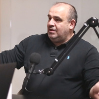 La historia de Carlos Blanco: emprendedor, inversor y gestor de pollos