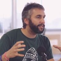 Desafiando a los monstruos de las utilities con Oriol Vila