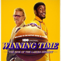 6x38 Cinco lobitos + El sastre de la mafia + JFK + Tiempo de victoria: La dinastía de los Lakers