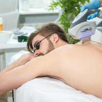 Why more men are removing their body hair 