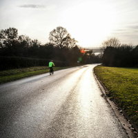 Commuting in winter for pedestrians, cyclists and e-scooters