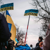 UK soldiers poised to train troops in Ukraine 