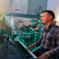 Country star Nathan Carter performs in Castlerea Prison