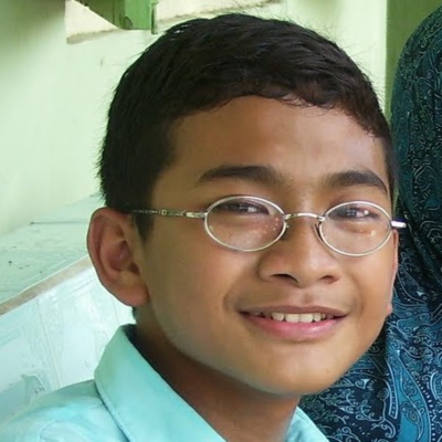 Rajih Bersenandung
