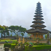 Miradas a través de una cámara 1x01 - Bali, la isla de los Dioses