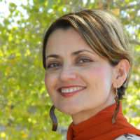 Sally Ochoa Sánchez nuevo poemario - «Valkiria: entre el corazón y la guerra»