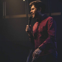 A Graça Permanece - Pr. Vitor Mesaque