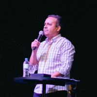 Jesus no centro de tudo - Paulo Miranda