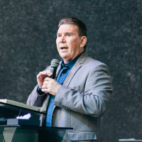 A fé tem uma voz - Pr Eli Parreira