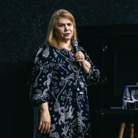 Lidja Kucharuk -Prosperidade é honrar a Deus e servir aos irmãos.