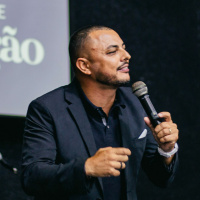 Conferência da Fé 2023 [DOMINGO NOITE] - Pr Douglas Proença