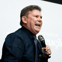 A manifestação dos filhos de Deus com o Espírito da fé - Pr Eli Parreira