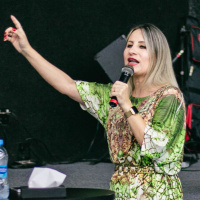 Escolha Crer! | Naira Diniz