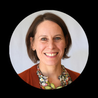 Binge Eating Disorders: Executive Functioning and Treatment outcomes for Adolescents Undergoing CBT