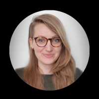 Changes in UK Parental Mental Health Symptoms Over the COVID-19 Pandemic