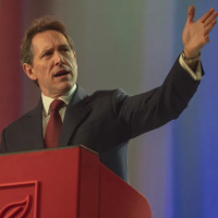 The Crown S6E6: Swan Master