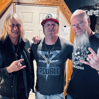 Mtrs - Maximum Threshold Radio