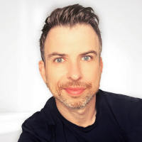 Body Dysmorphia: I slowly started to hide in the shadows