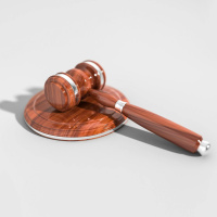 Irish couple win £300k in Tattle Life legal case