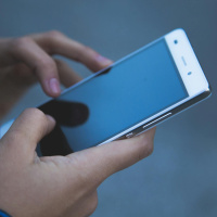 How bad is scrolling on your phone in the morning?