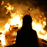 Should we have officially-run bonfires?