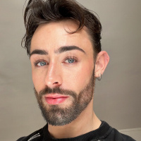 I know my vulnerability can be a strength - Living with Tourettes