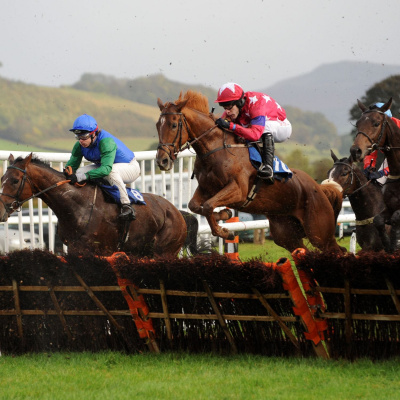 Highlights From Lunchtime Live