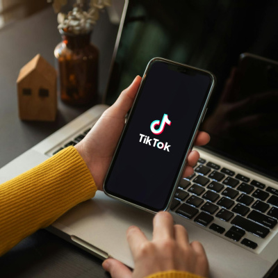 Highlights From Lunchtime Live