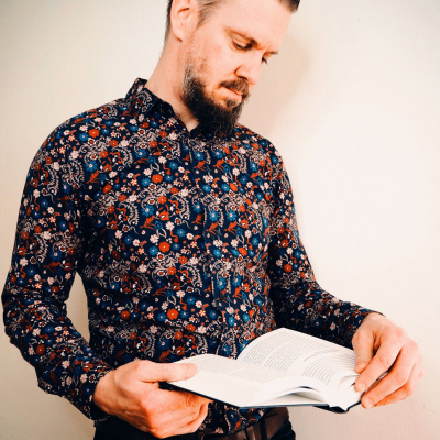 Takakansi - Podcast Kirjoista Ja Lukemisesta