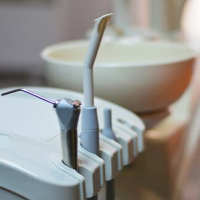 Hat Cannabis eine Zukunft in der Zahnheilkunde?