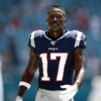 #124 Antonio Brown out here acting wild 