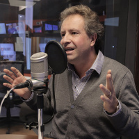 Leonidas Montes y libro Adam Smith en Contexto