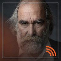 Roberto Merino y su libro Combustión Espontánea