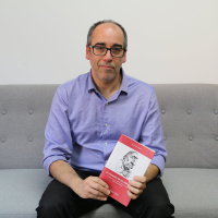 Entrevista a Manuel Gárate sobre su libro La creación de un monstruo. 