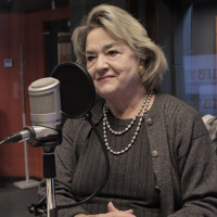 Lucía Santa Cruz y libro “La igualdad liberal”