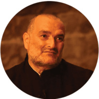 جهود المسيحيين في النهوض بالعربية ومواضيع أخرى: حوار مع الأب حنّا إسكندر