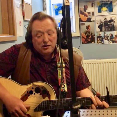 Radio Radio: Cliff Howarth