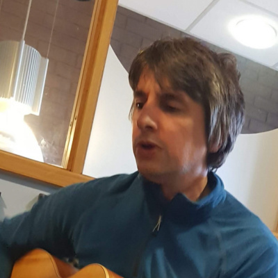 Radio Radio: Cliff Howarth