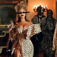 50. Beyoncé’s Black is King: Een Pan-Afrikaanse Popster met Poen