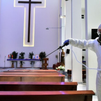 Korona gdzie można spotkać żywego Boga