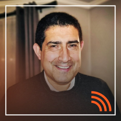 Hay Algo Allá Afuera